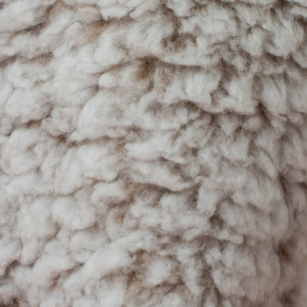 LONG DOUBLE-FACED SYMIL FLEECE IN DISCHARGED EFFECT OF WHITE AND LIGHT