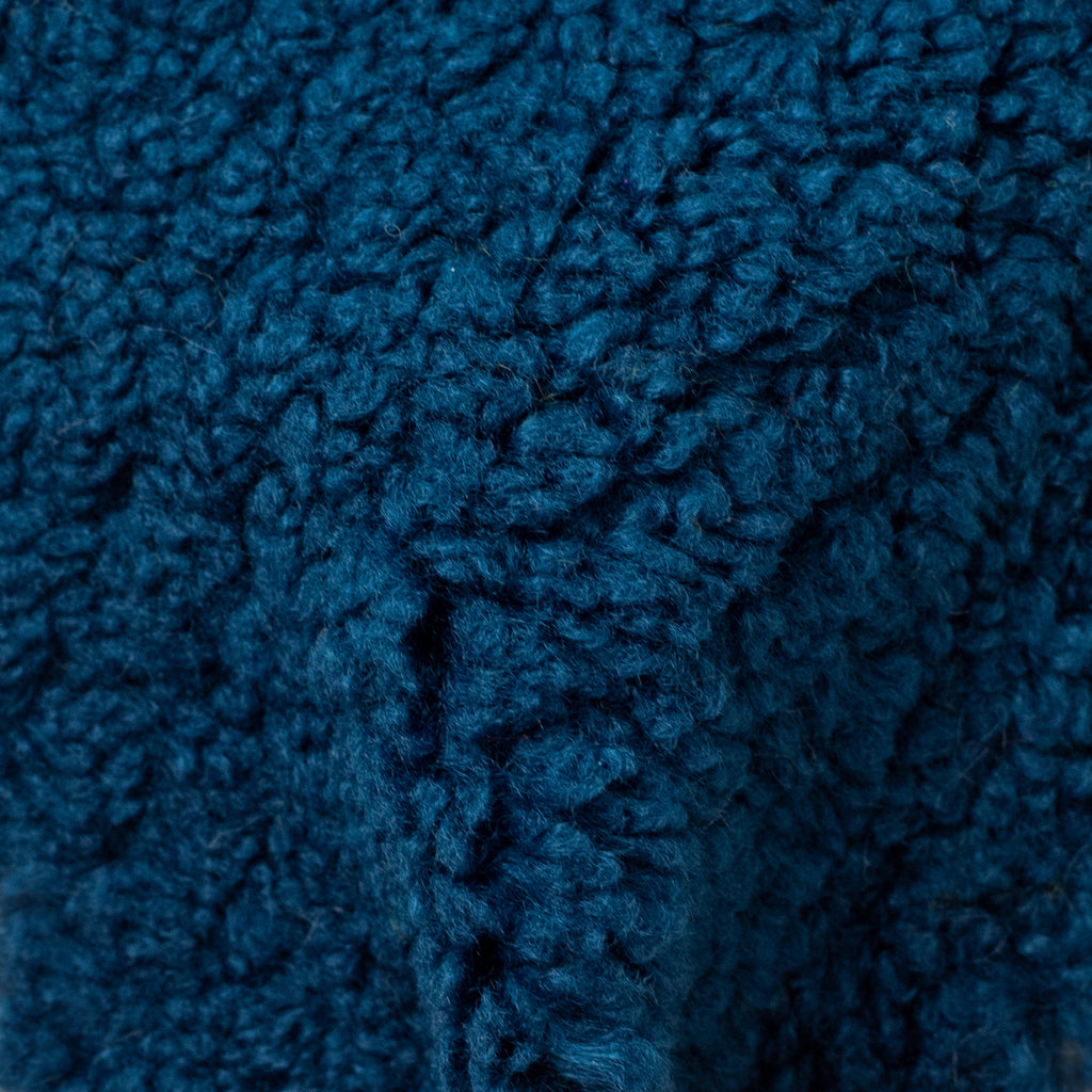 MID-LENGTH CURLY WITH EMBO EFFECTS IN YALE BLUE - 343 - Faux fur